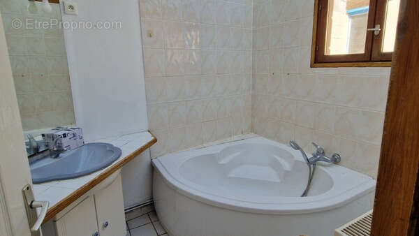 Maison à GRANDVILLIERS