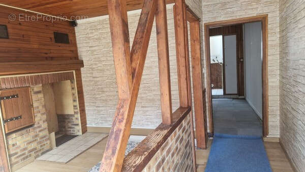 Maison à GRANDVILLIERS