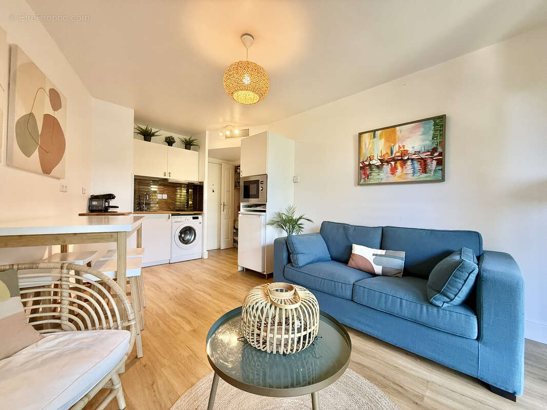 Appartement à MARSEILLE-8E