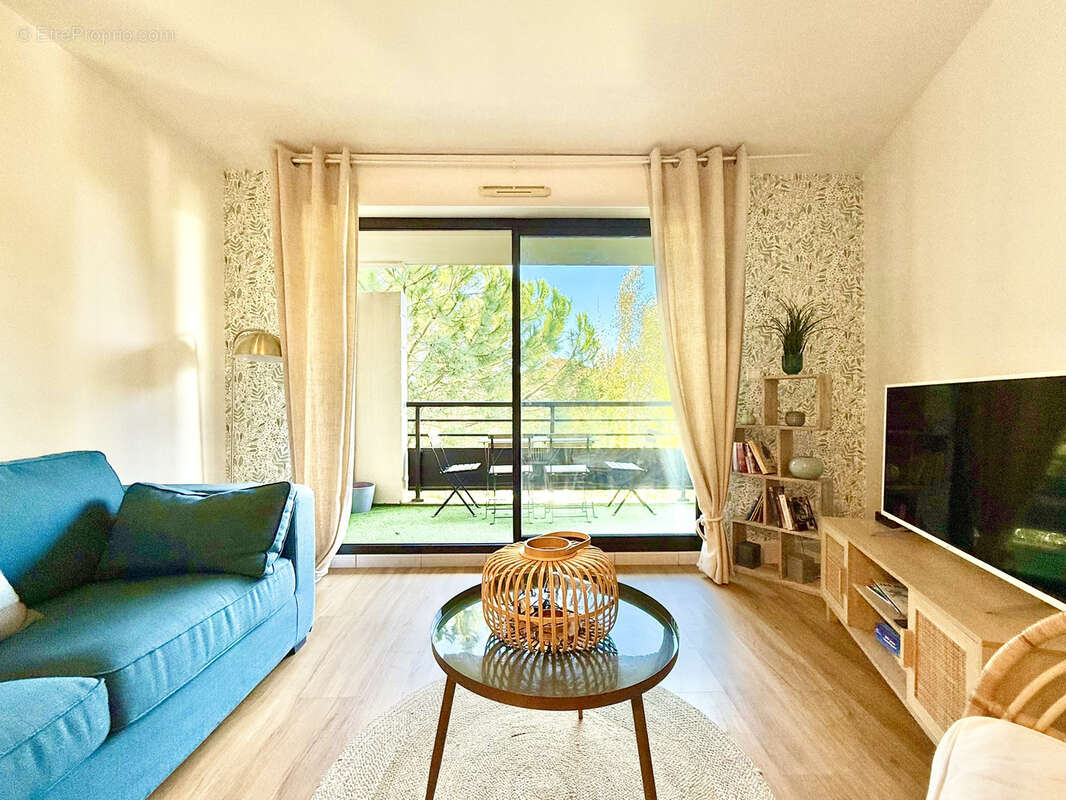 Appartement à MARSEILLE-8E