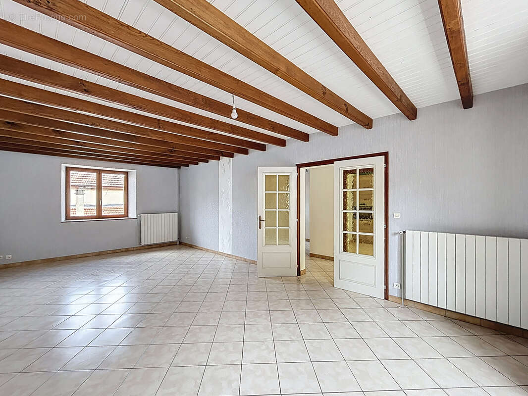 Maison à LEROUVILLE