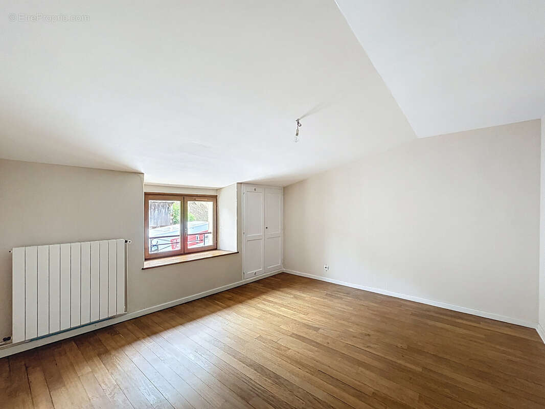 Maison à LEROUVILLE