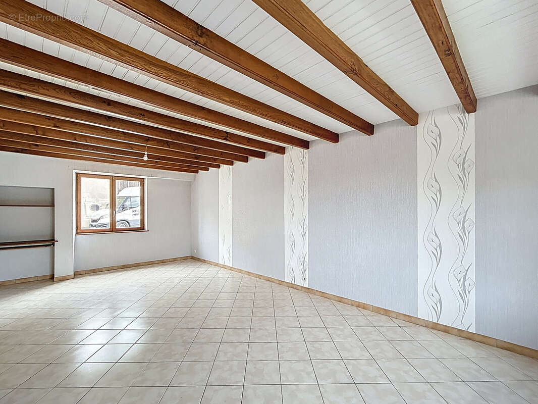 Maison à LEROUVILLE