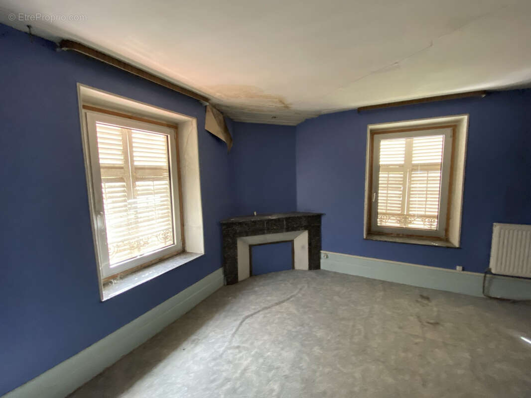 Maison à CONDE-NORTHEN