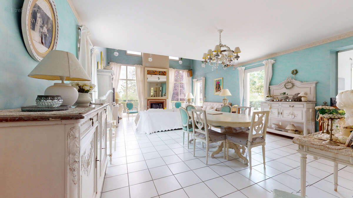 Maison à CORMEILLES-EN-PARISIS