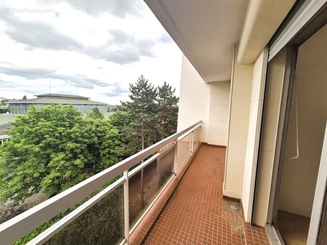 Appartement à NOGENT-SUR-MARNE