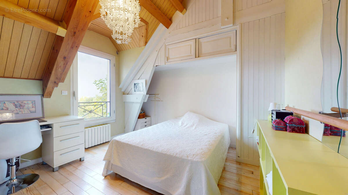 Maison à CORMEILLES-EN-PARISIS