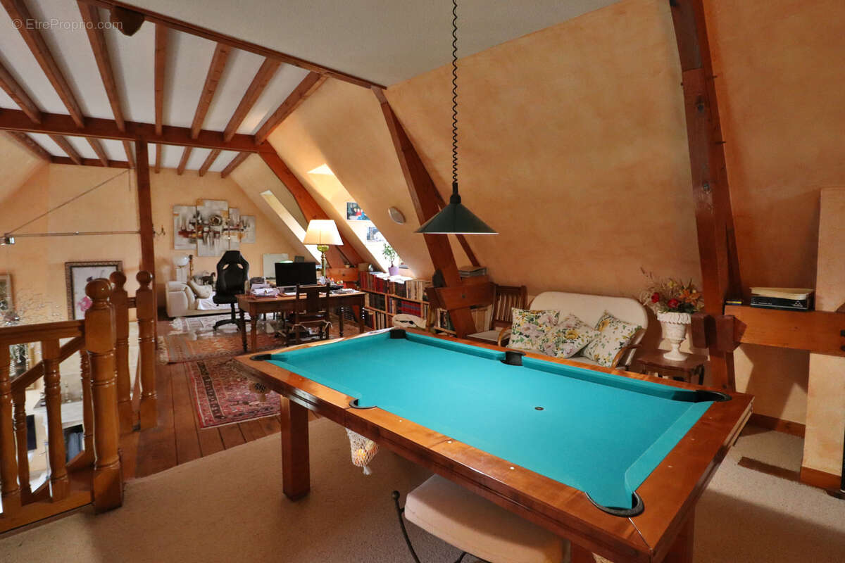 Maison à SAINTE-SAVINE