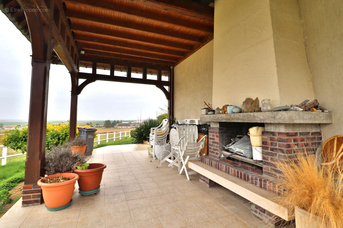 Maison à SAINTE-SAVINE