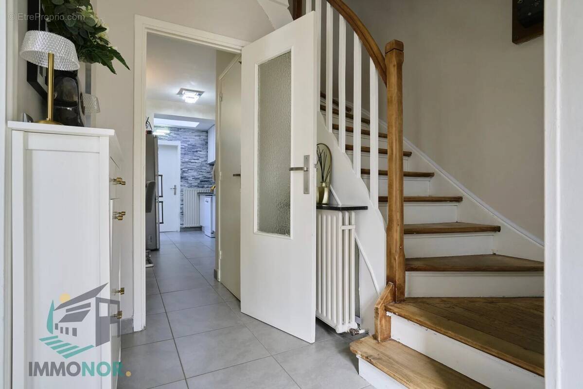 Maison à FACHES-THUMESNIL