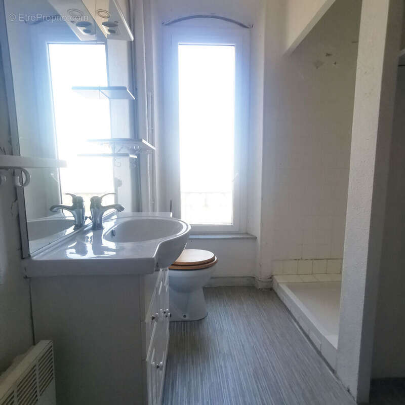 Appartement à GINESTAS