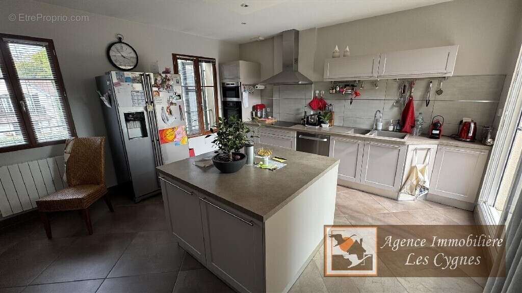 Appartement à BOIS-LE-ROI