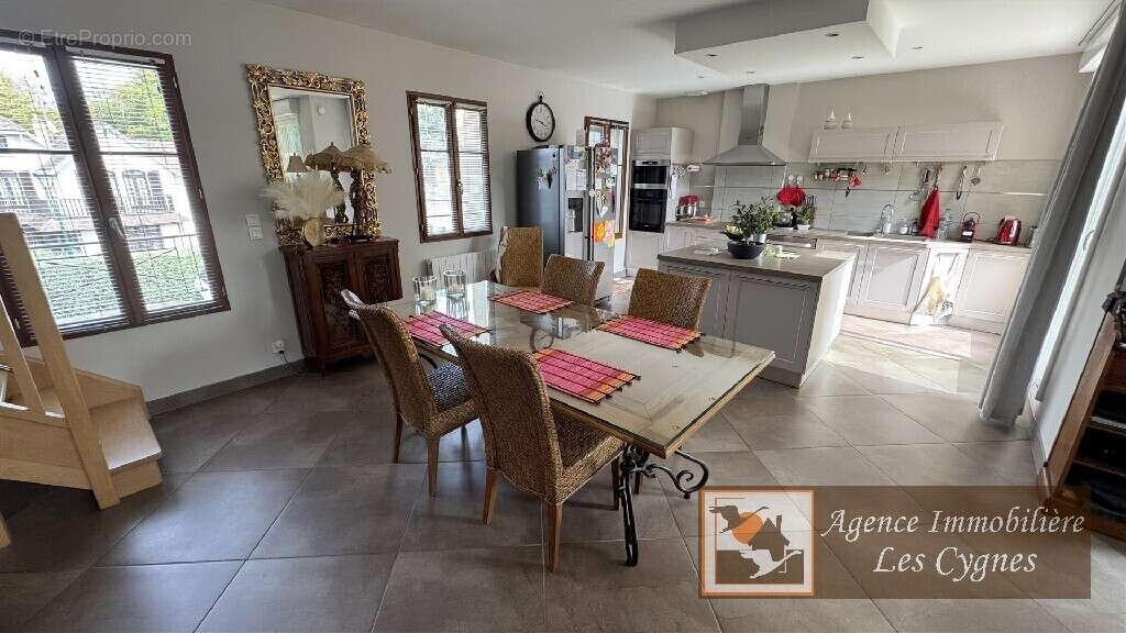 Appartement à BOIS-LE-ROI