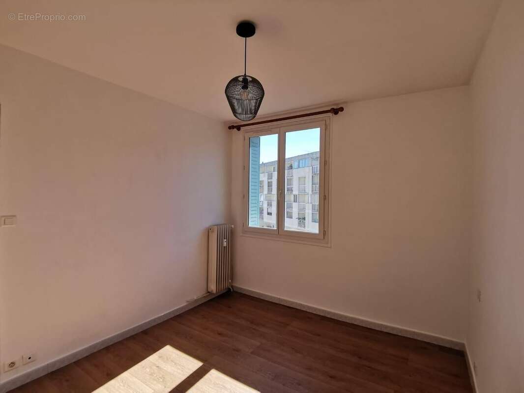   - Appartement à AUBENAS