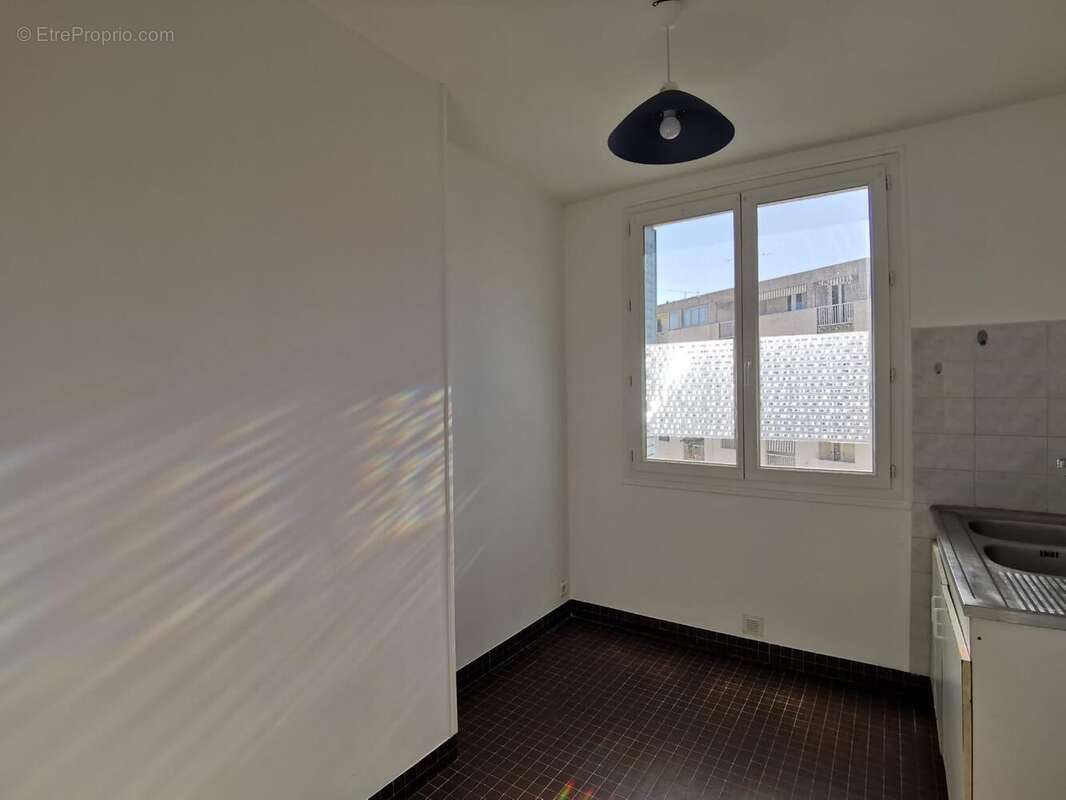   - Appartement à AUBENAS