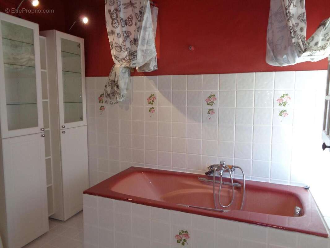   - Appartement à DRAGUIGNAN