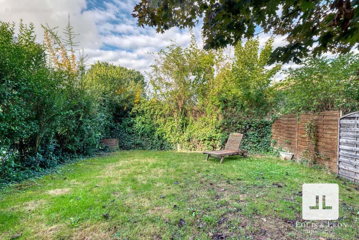 Maison à SAINT-DIDIER-SUR-CHALARONNE