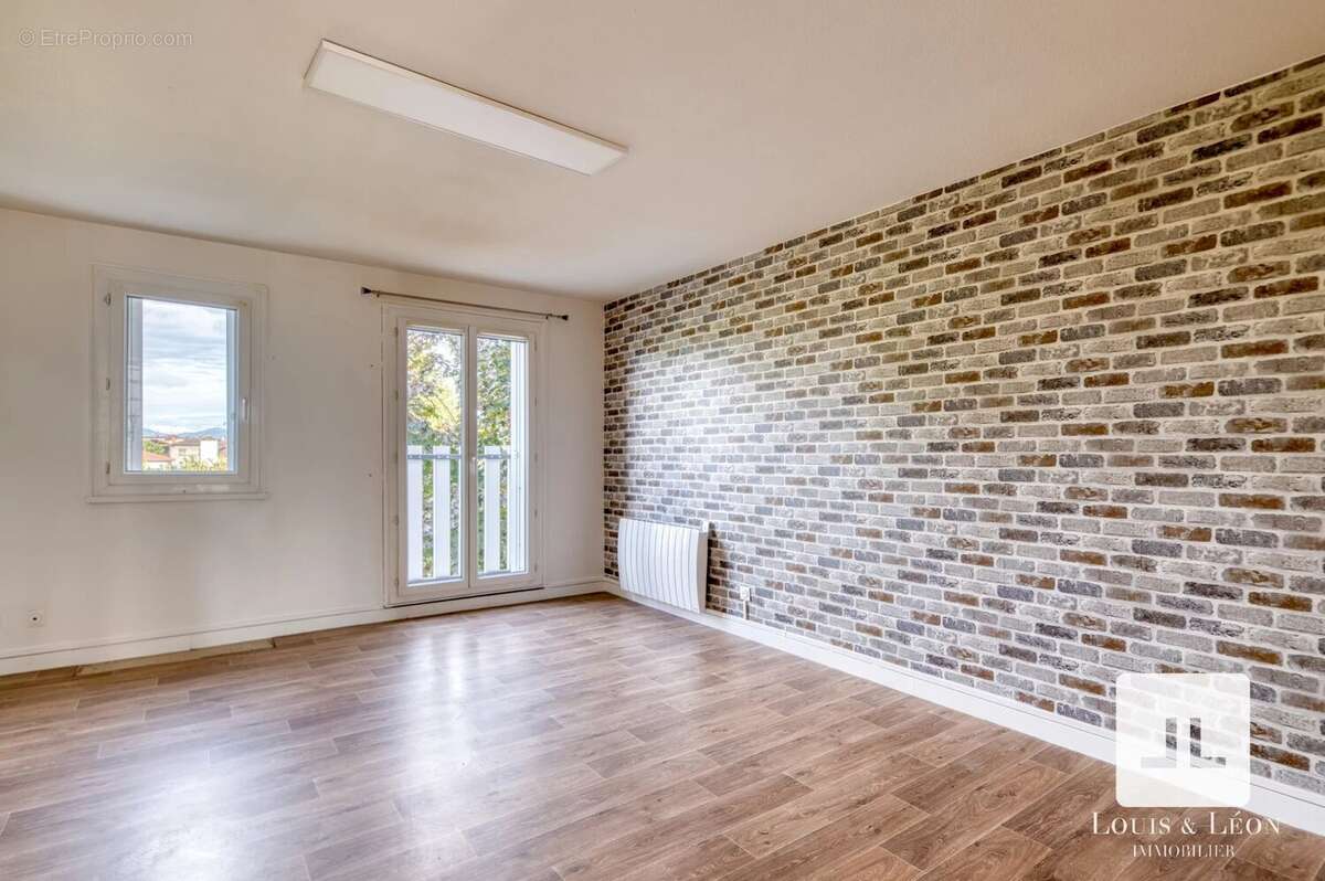 Maison à SAINT-DIDIER-SUR-CHALARONNE