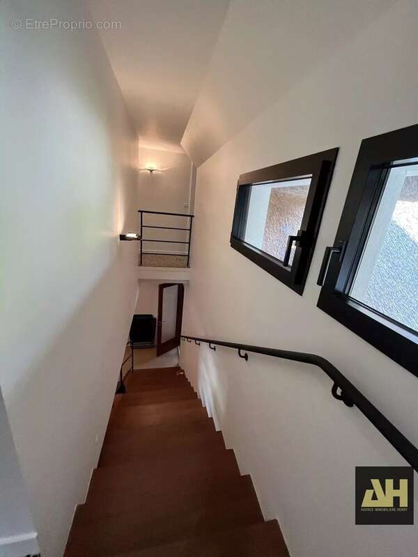 Maison à LE RELECQ-KERHUON