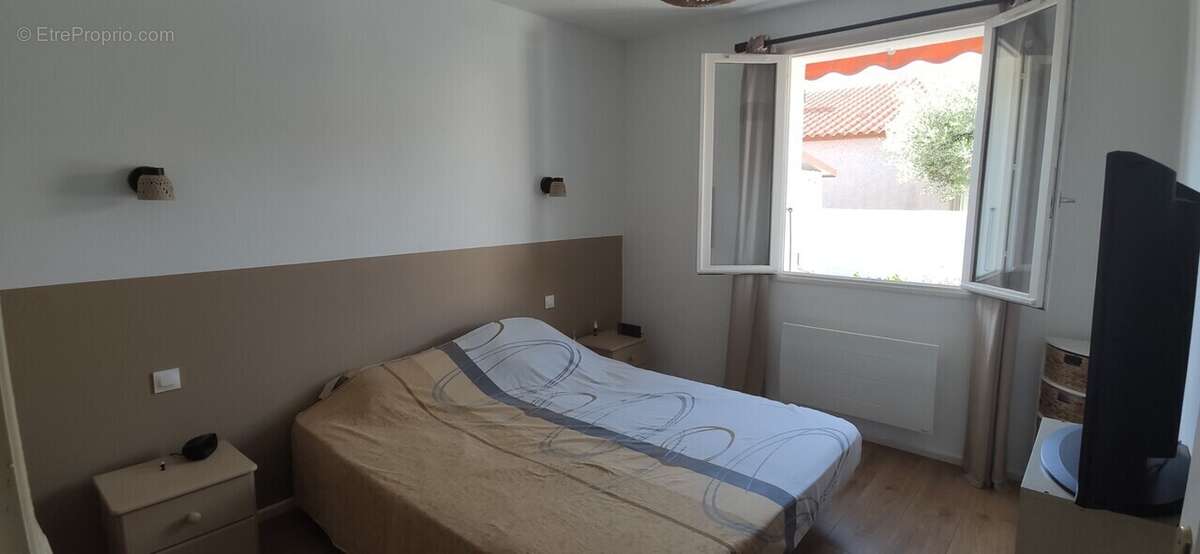 Maison à VILLENEUVE-DE-LA-RAHO