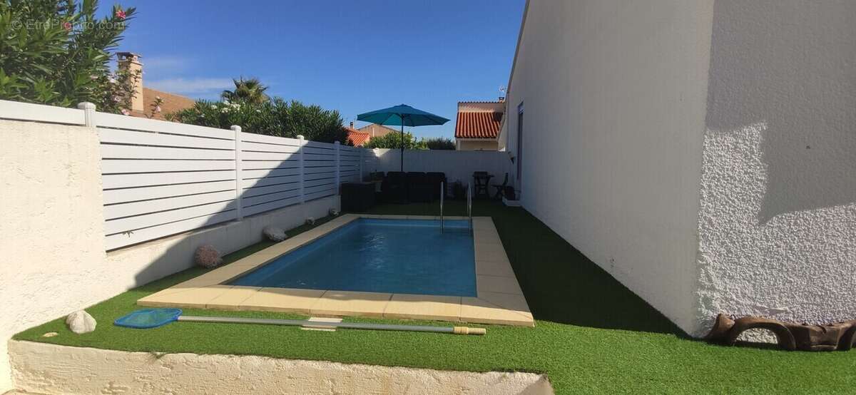 Maison à VILLENEUVE-DE-LA-RAHO