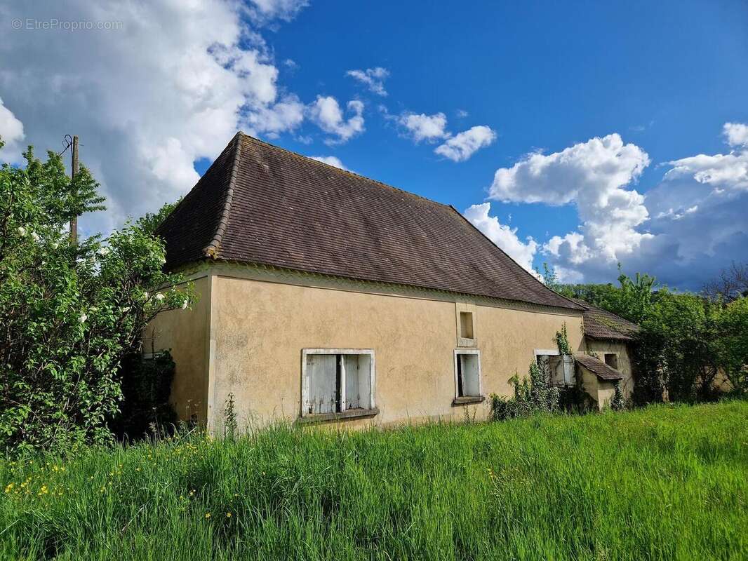Arrière maison princ - Maison à LE BUGUE