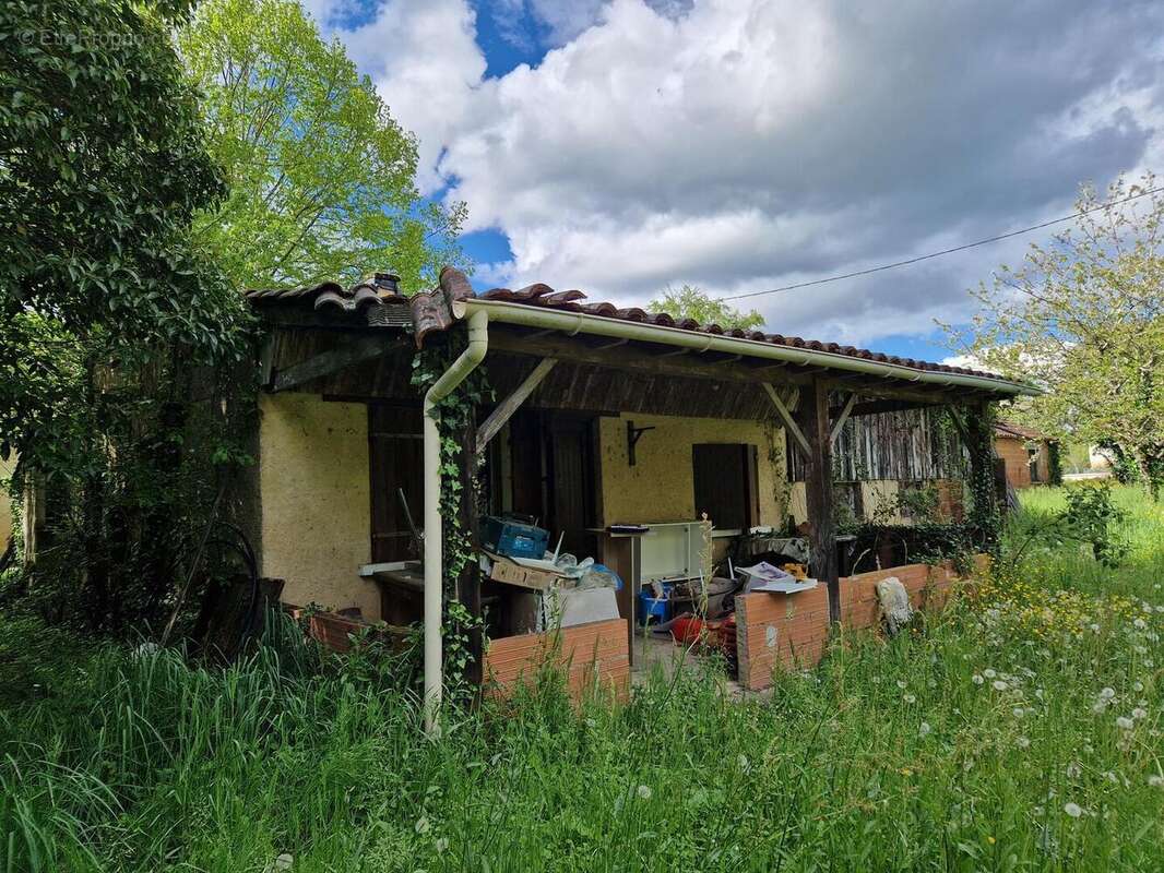 Maisonnette - Maison à LE BUGUE