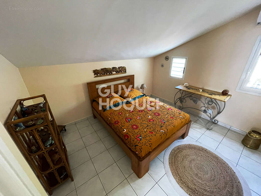 Maison à SAINT-DENIS