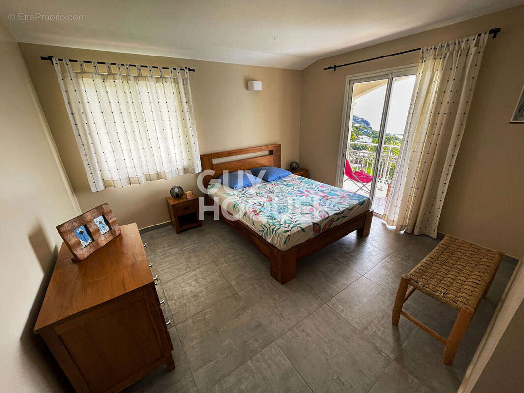 Maison à SAINT-DENIS