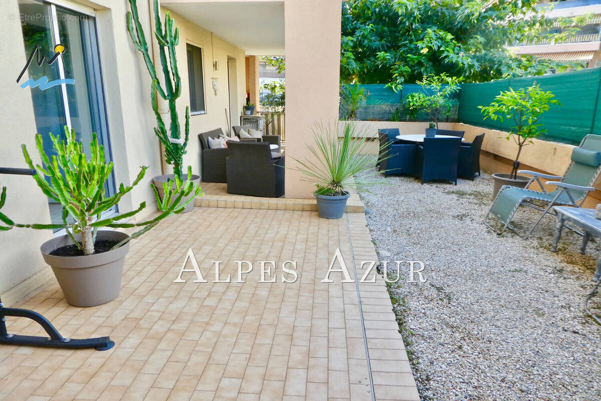 Appartement à CAGNES-SUR-MER