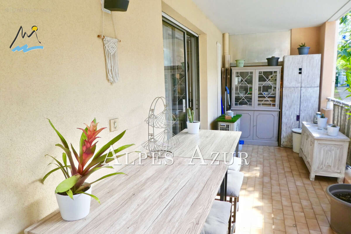Appartement à CAGNES-SUR-MER