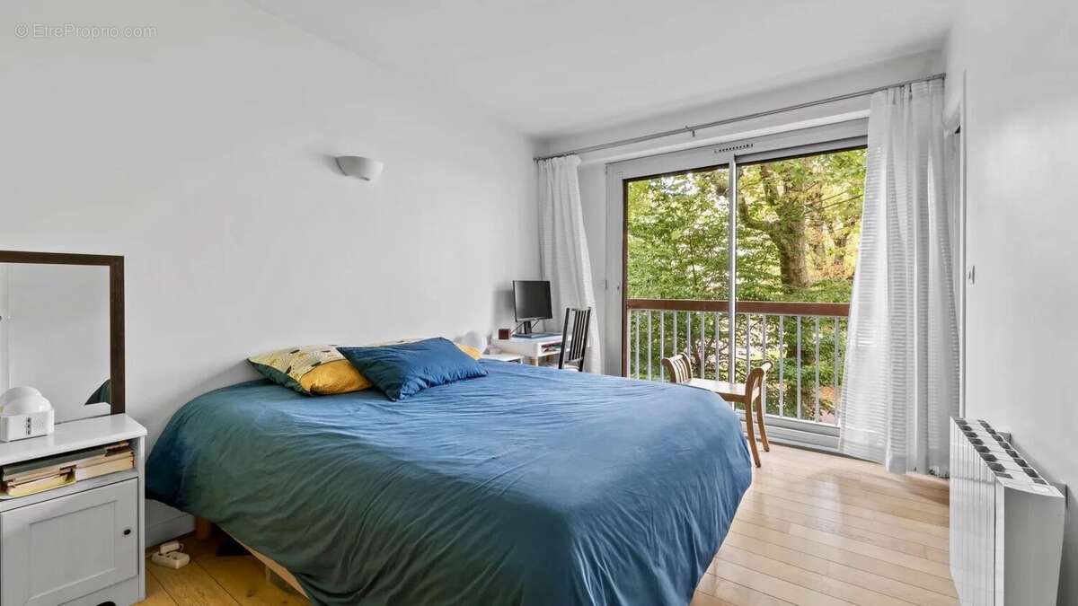 Appartement à GARCHES