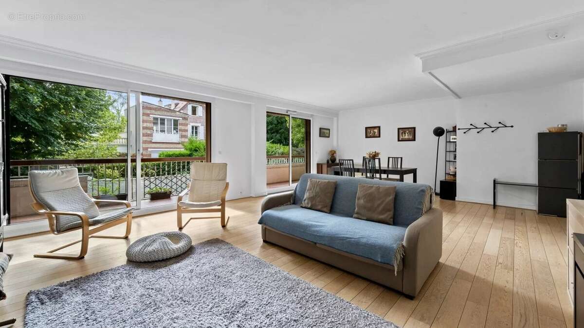 Appartement à GARCHES