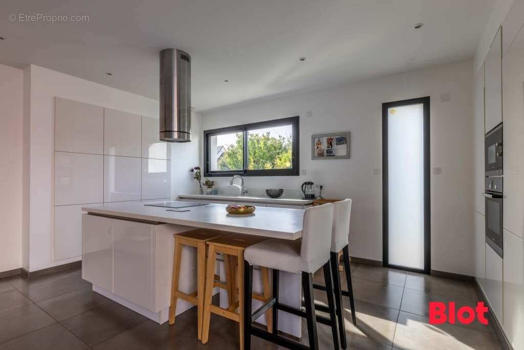 Maison à LA MEZIERE