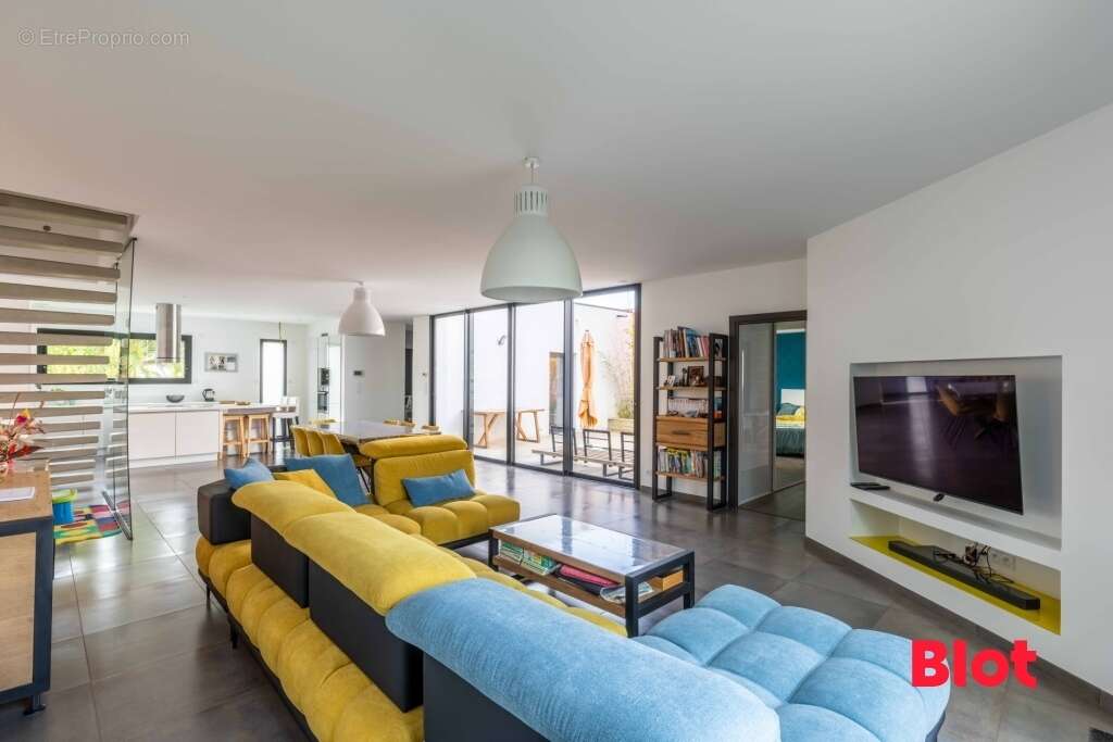 Maison à LA MEZIERE