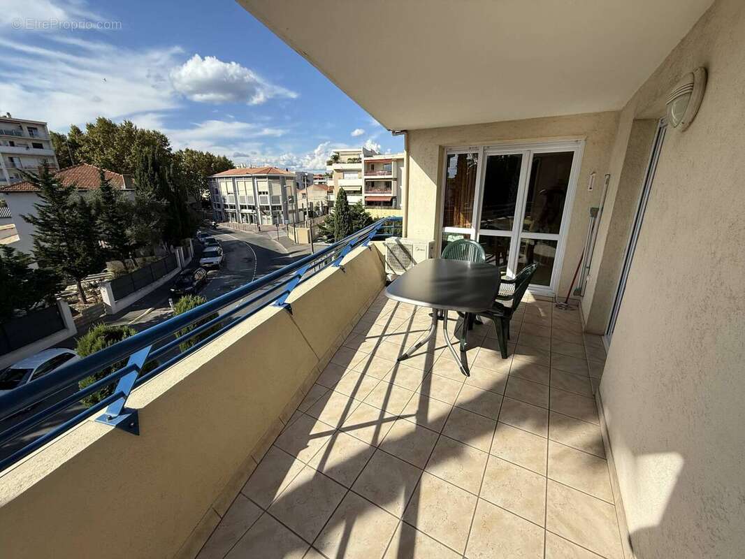 Appartement à FREJUS