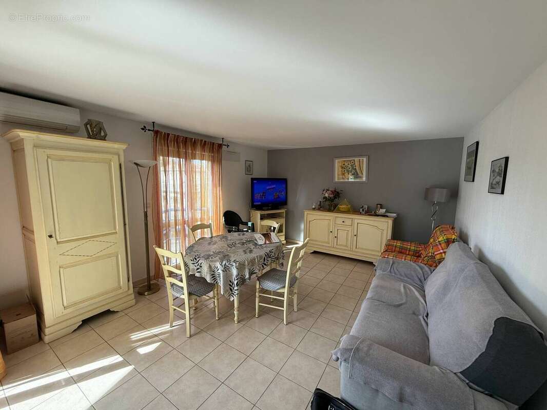 Appartement à FREJUS