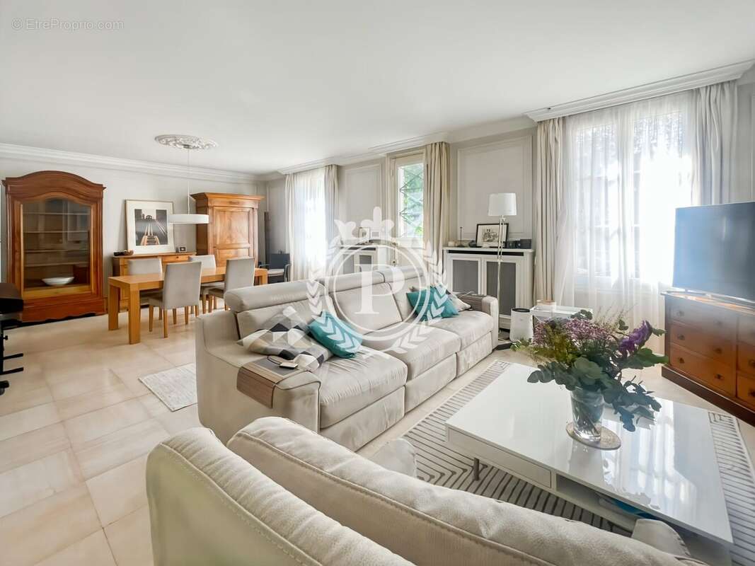 Maison à BOIS-COLOMBES