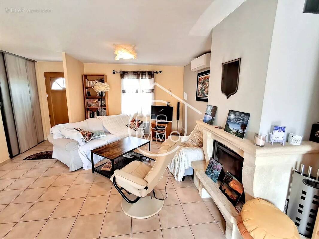 Maison à PRIGONRIEUX