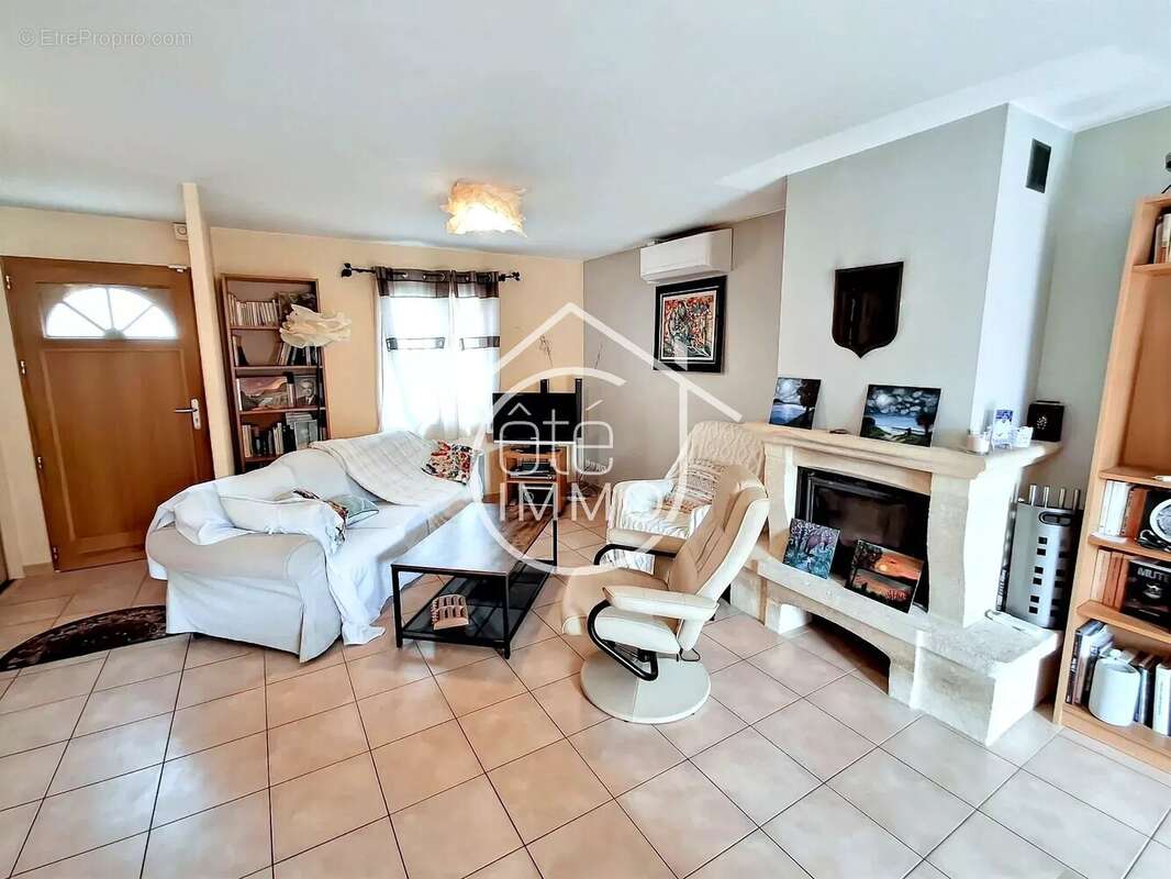 Maison à PRIGONRIEUX