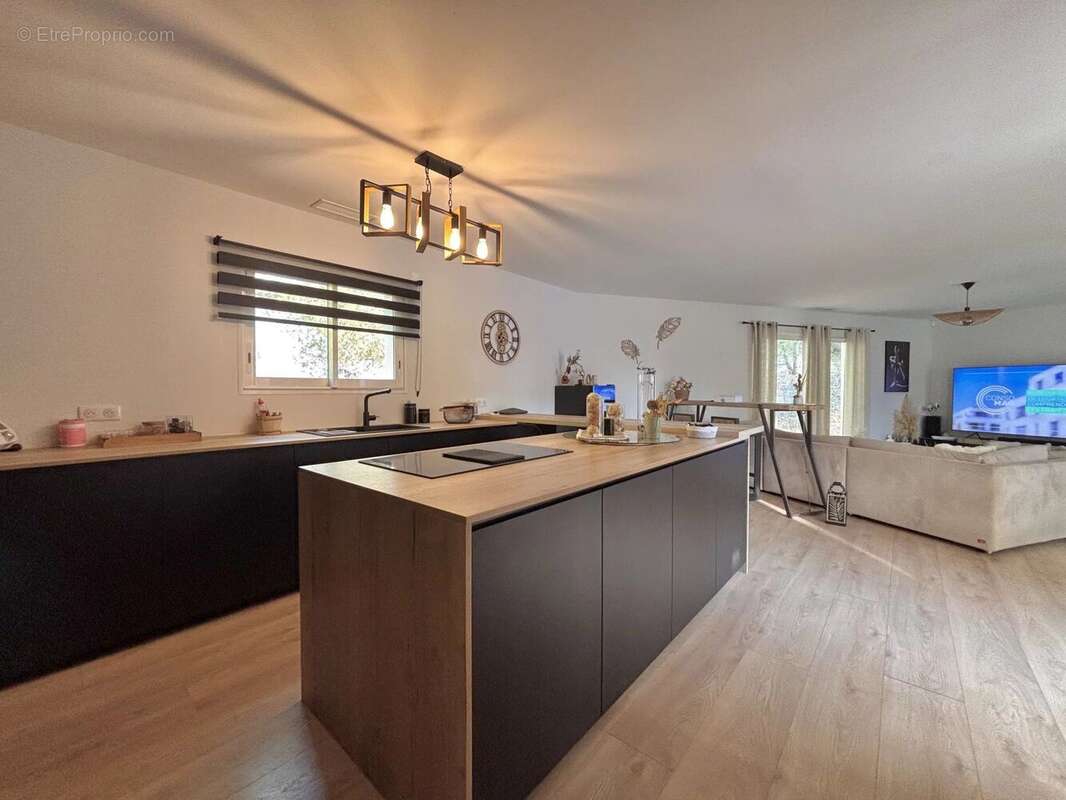 Maison à SAINT-GEORGES-D&#039;ORQUES