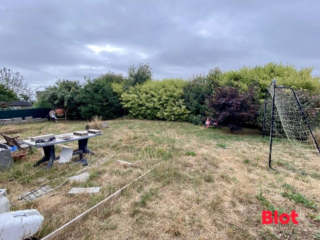 Maison à SAINT-MEEN-LE-GRAND