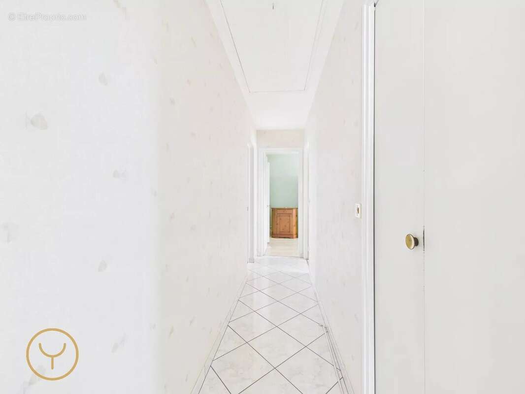 Maison à SAINT-JUST-SAUVAGE