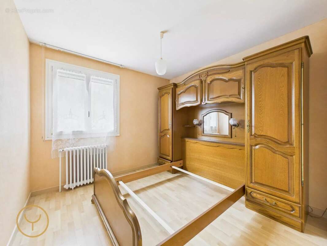 Maison à SAINT-JUST-SAUVAGE