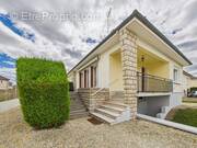 Maison à SAINT-JUST-SAUVAGE