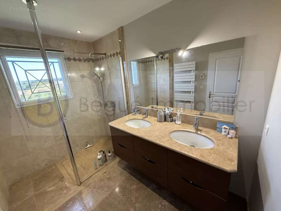 Maison à MERENVIELLE