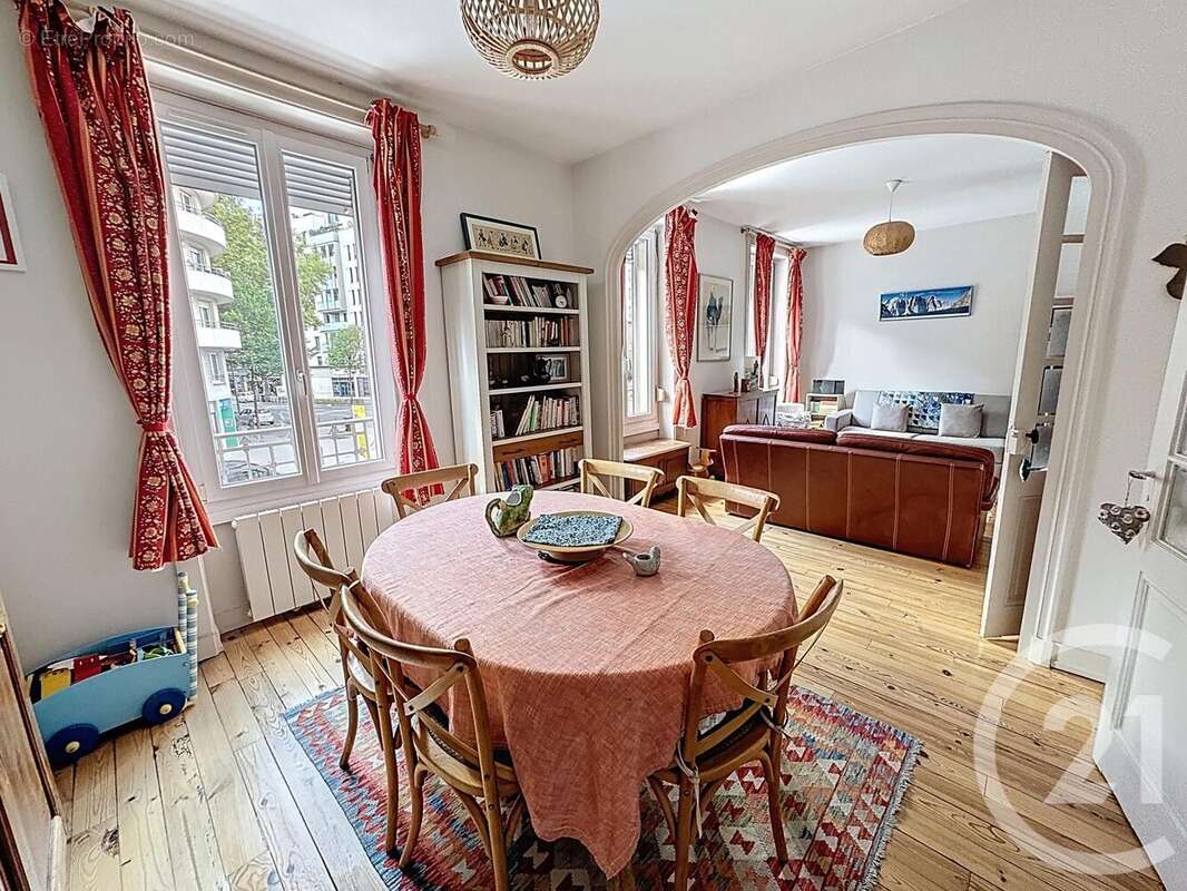 Appartement à LYON-7E