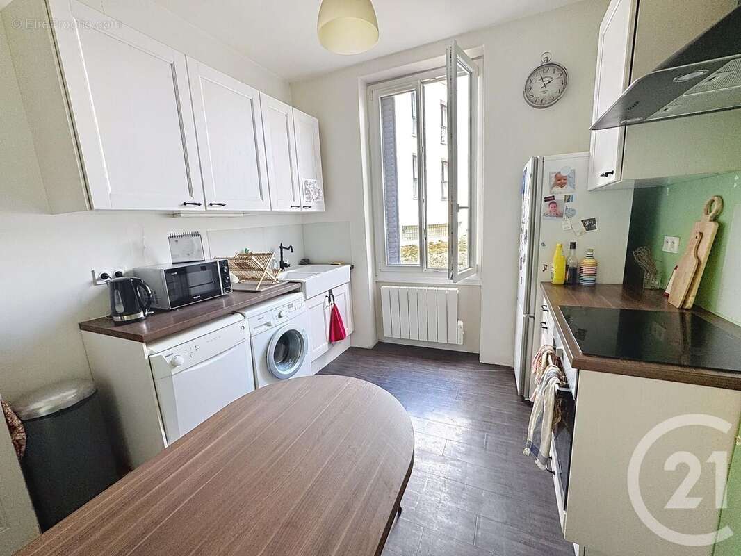 Appartement à LYON-7E