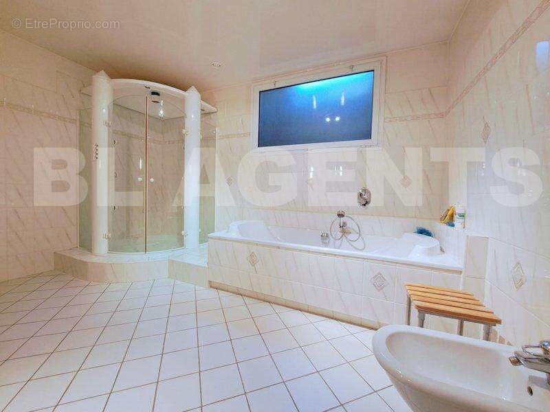 WhatsApp Image 2025-01-24 at 10 - Maison à MOUZAY