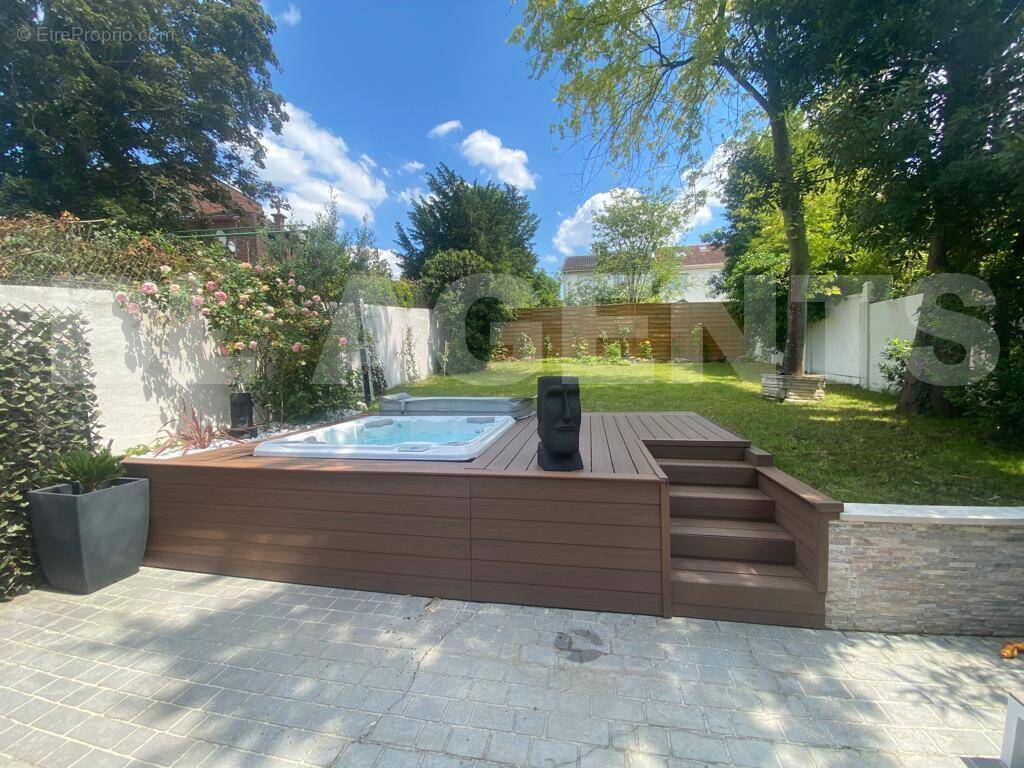 IMG-20220917-WA0026 - Maison à CHENNEVIERES-SUR-MARNE